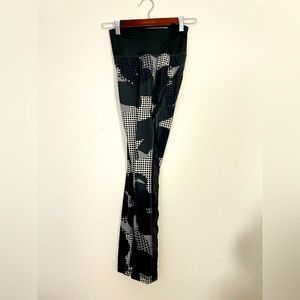 Adidas Climalite Black Gray Leggings | WORN & WASHED | SIZE M